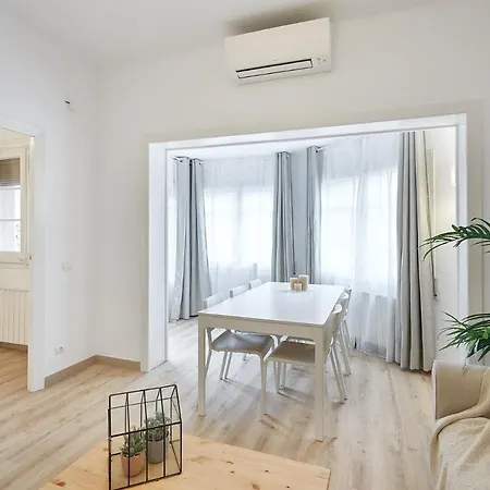 Bbarcelona Calabria Flat