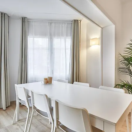 Bbarcelona Calabria Flat