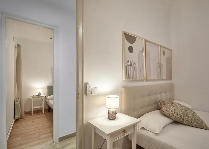 Bbarcelona Calabria Flat برشلونة