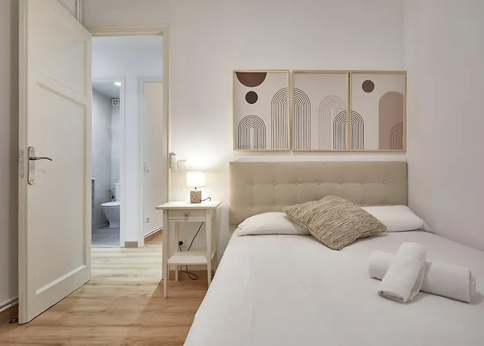 Bbarcelona Calabria Flat شقة